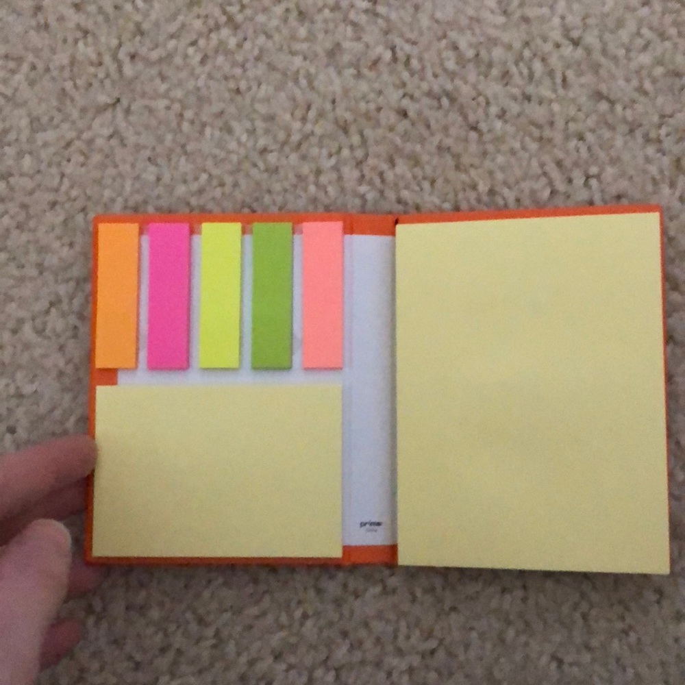 Sticky note box - Picture 2 of 2